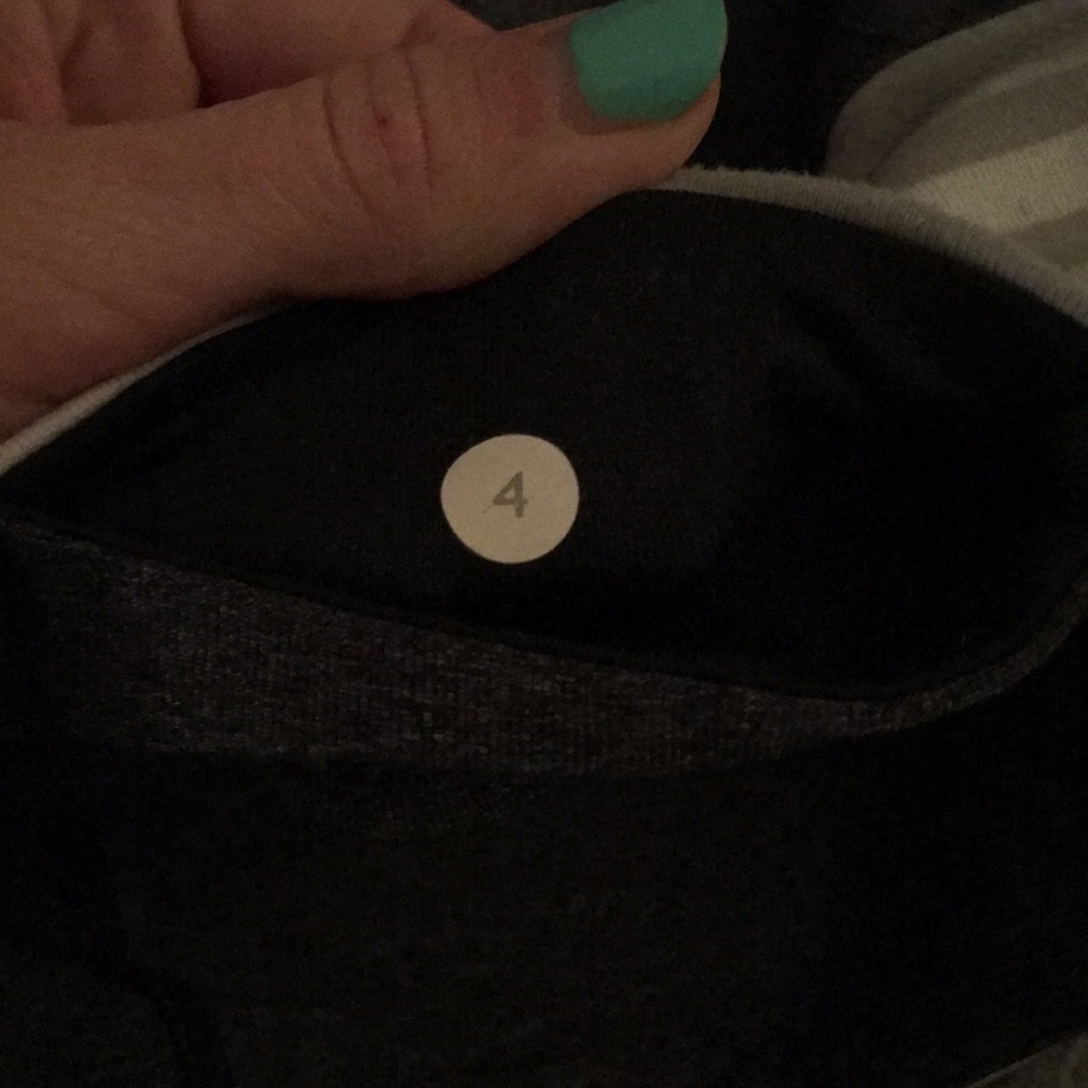 Lululemon pants - Picture 3 of 3